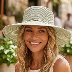 Sloggers Sun Hat Size Medium 22 Inches Wide Brim Woven Beach Vacation